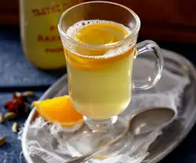 Zitrus-Glühwein