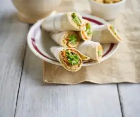 Wraps mit Curry-Huhn