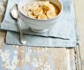 Papas de aveia com leite de amêndoa