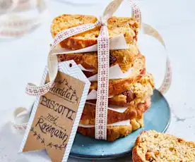 Cheddar-Biscotti mit Rosmarin