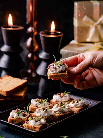 Tartinade festive aux cranberries et à la feta
