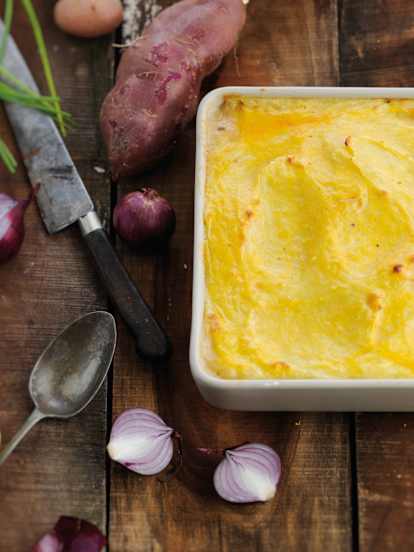 Empadão de frango com duas batatas