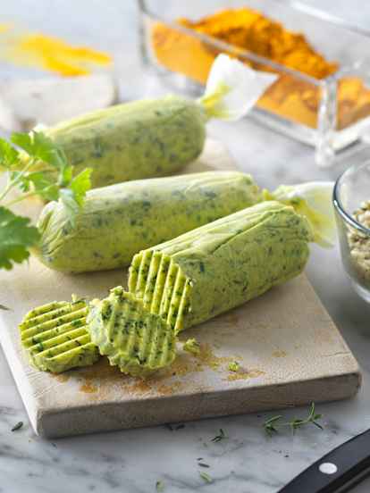 Hanfsamen-Kräuter-Butter