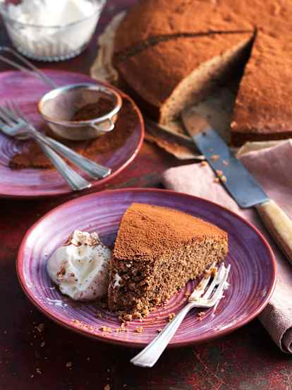 Schneller Maroni-Kuchen mit Nüssen & Schoko
