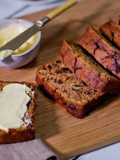 Angela's Sticky Tea Bread