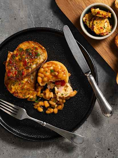 Breakfast pots with chilli butter toast