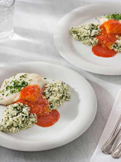 Bacalao con sobrasada a la miel y arroz verde