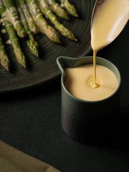 Hollandaise sauce