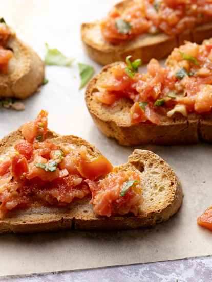 Bruschetta con tomate (sin gluten)
