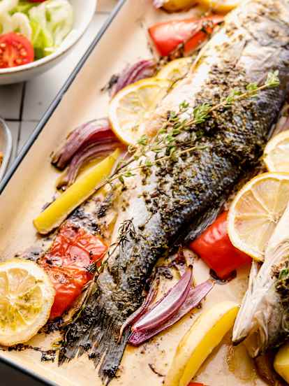 Italian-style Baked Sea Bass with Roasted Pepper Dip and Fennel Salad