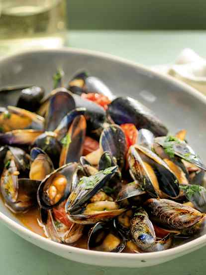 Miesmuscheln in scharfer Tomatensauce