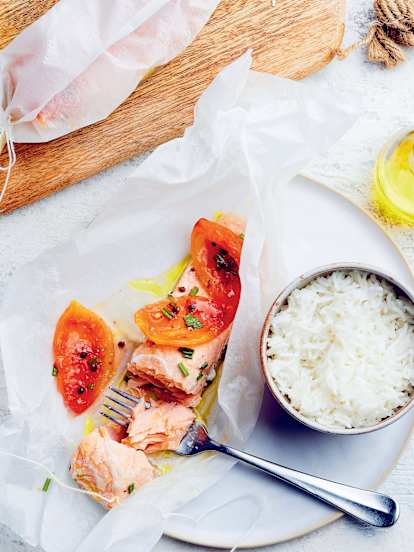 Papillotes de saumon et tomates