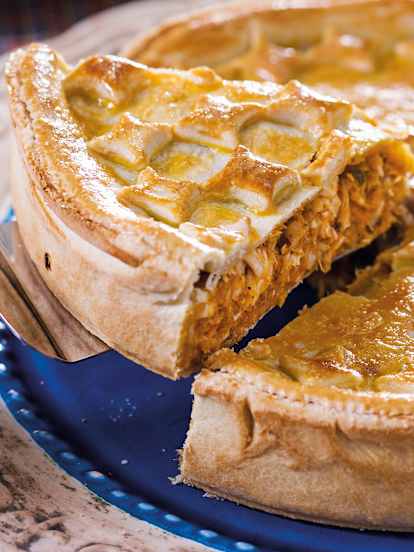 Empadão de frango com requeijão cremoso