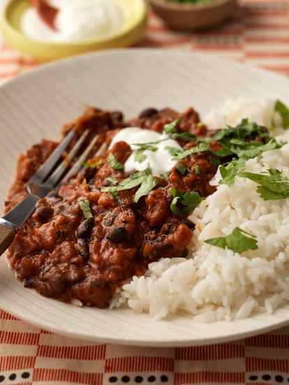 Szybki gulasz z chorizo i fasoli