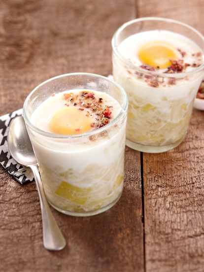 Huevos en cocotte con puerros