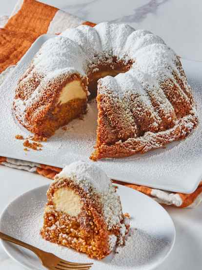 Gluten-Free Pumpkin Streusel Bundt Cake