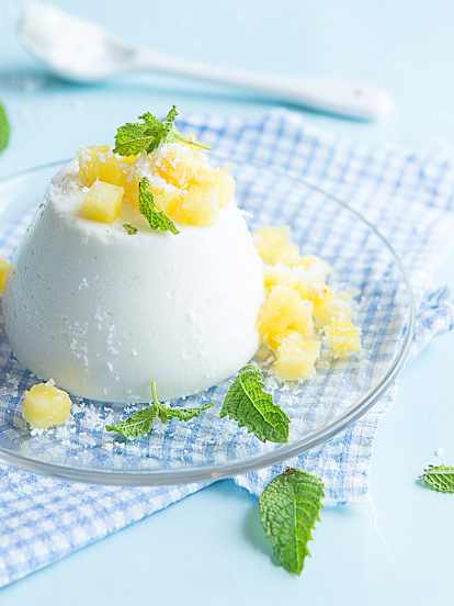 Panna cotta de piña colada