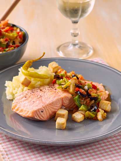 Salmón en piriñaca