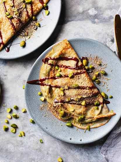 Dubai Chocolate Crêpes
