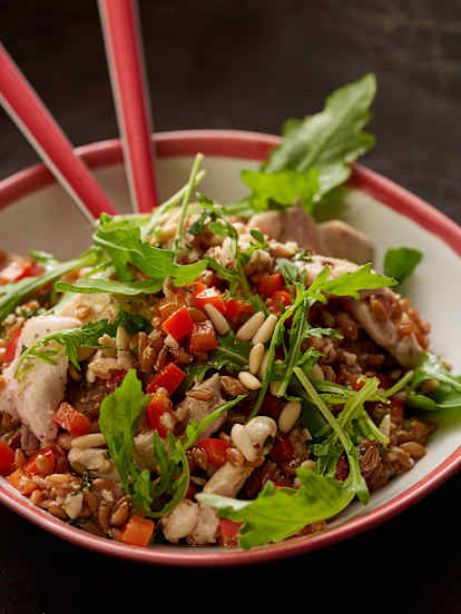 Ensalada de espelta y pollo