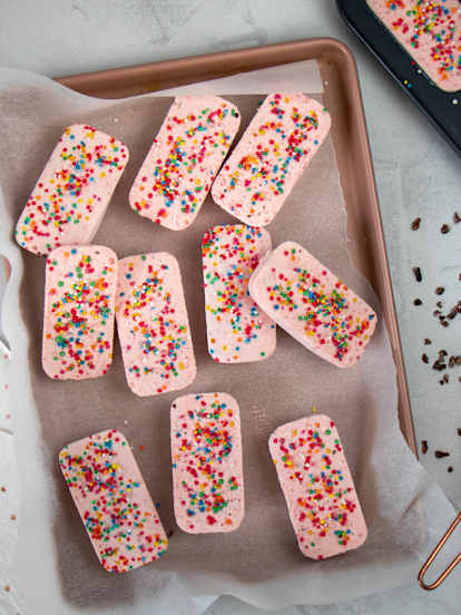 High Protein Strawberry choc-chip icecreams