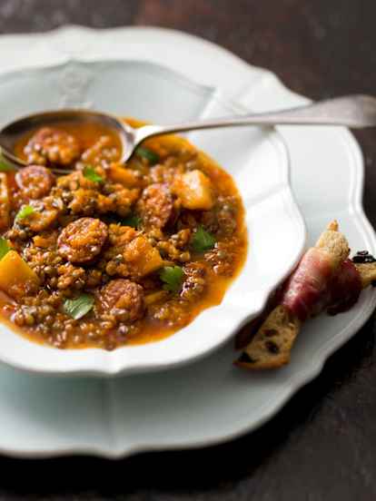 Spanish green lentil and chorizo soup