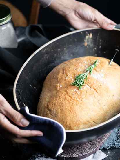 Mediterraans Rozemarijnbrood