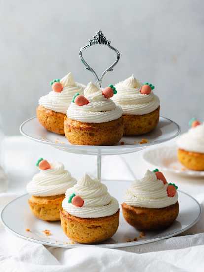 Wielkanocne muffinki marchewkowe z kremem cytrynowym