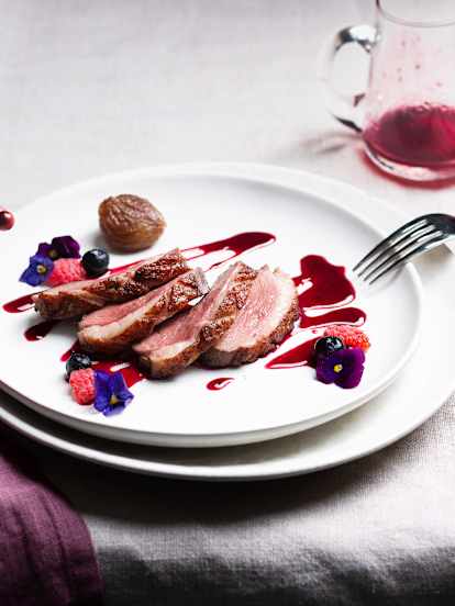 Magret de pato con castañas