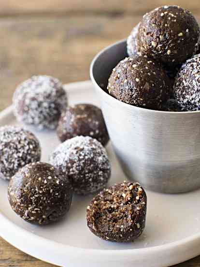 Bolitas de maní y cacao