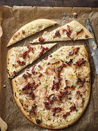 Tarte flambée au lard