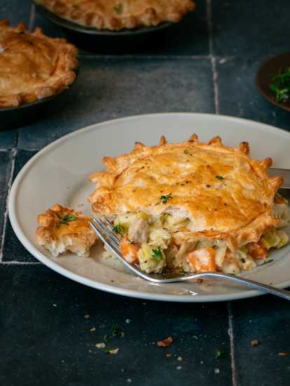 Chicken and leek pot pies