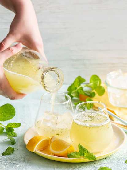 Lemoniada cytrusowo-miętowa