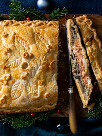 Empanada rusa de salmón (Kulibiak)