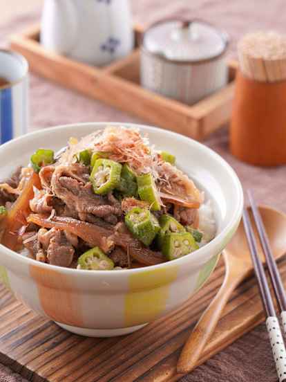 秋葵牛肉丼飯
