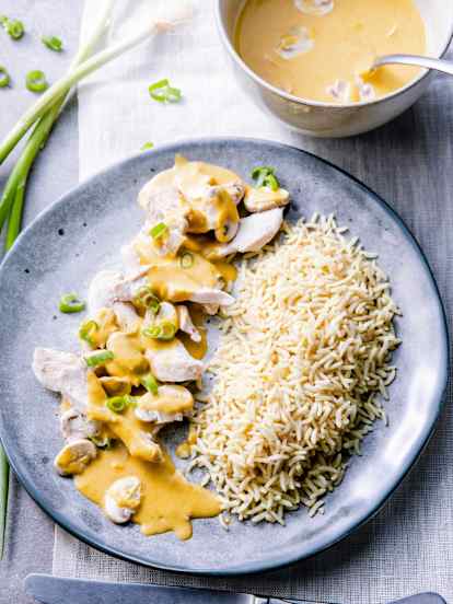 Kurczak z kremowym sosem z warzywami