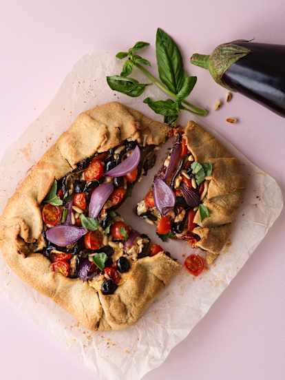 Galette de berenjenas, tomates cherry y feta (sin gluten)