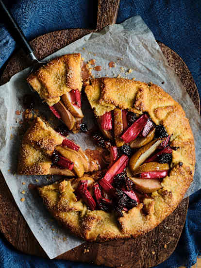 Warming winter fruit galette
