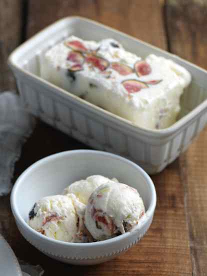 Gelado de natas e figo
