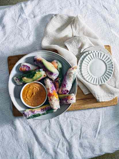 Use-it-up rainbow rice paper rolls