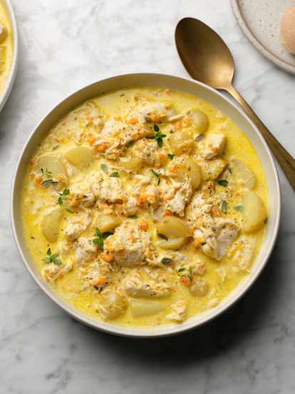 Κοτόπουλο σε κρεμώδη σάλτσα μουστάρδας