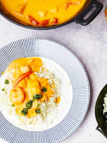 Langostinos en salsa de piña con arroz basmati