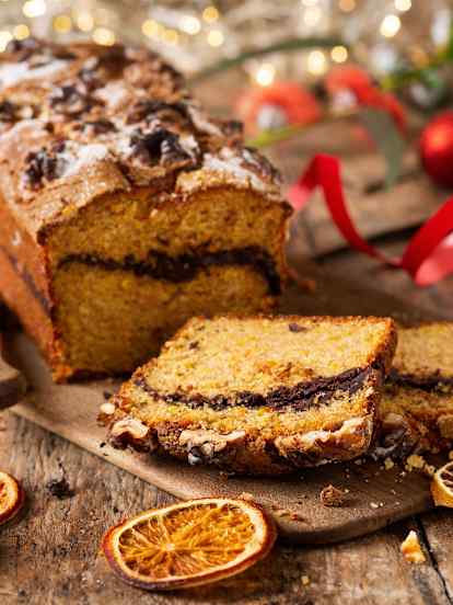 Cake integral de espelta con naranja, chocolate y nueces