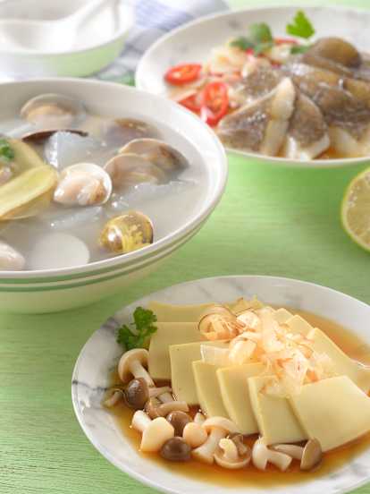 蛤蜊冬瓜湯、鮮菇豆腐&檸香鮮魚