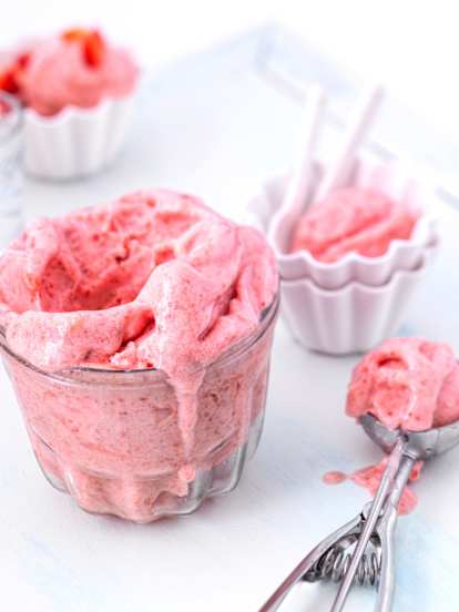 Glace à la fraise sans crème