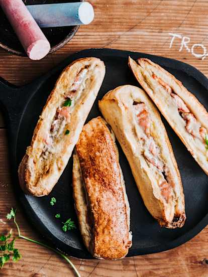 Brioche suisse béchamel-saumon