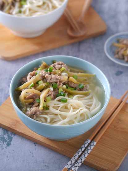 榨菜肉絲麵