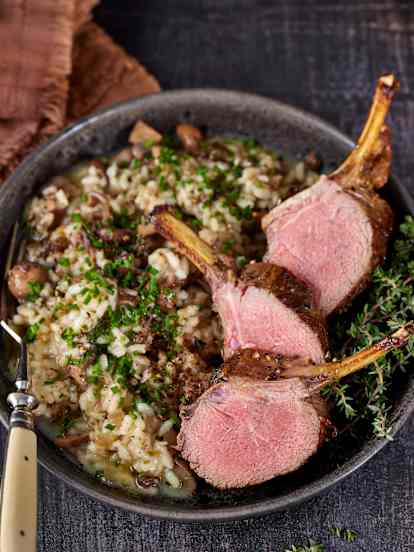 Lamskroon met Paddenstoelenrisotto