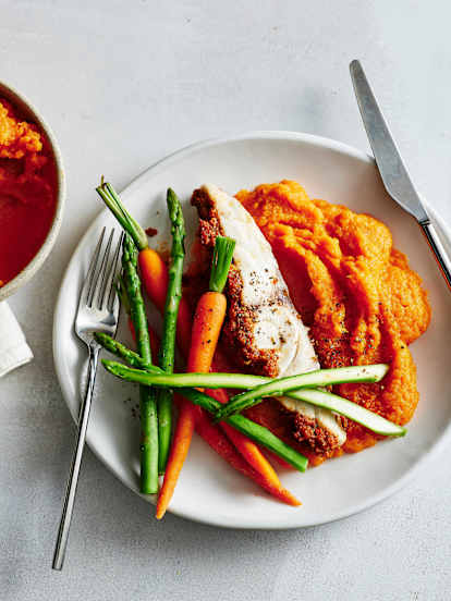 Steamed fish with sun-dried tomato crust & sweet potato mash