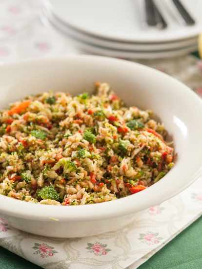 Ensalada de brócoli, pimiento y manzana